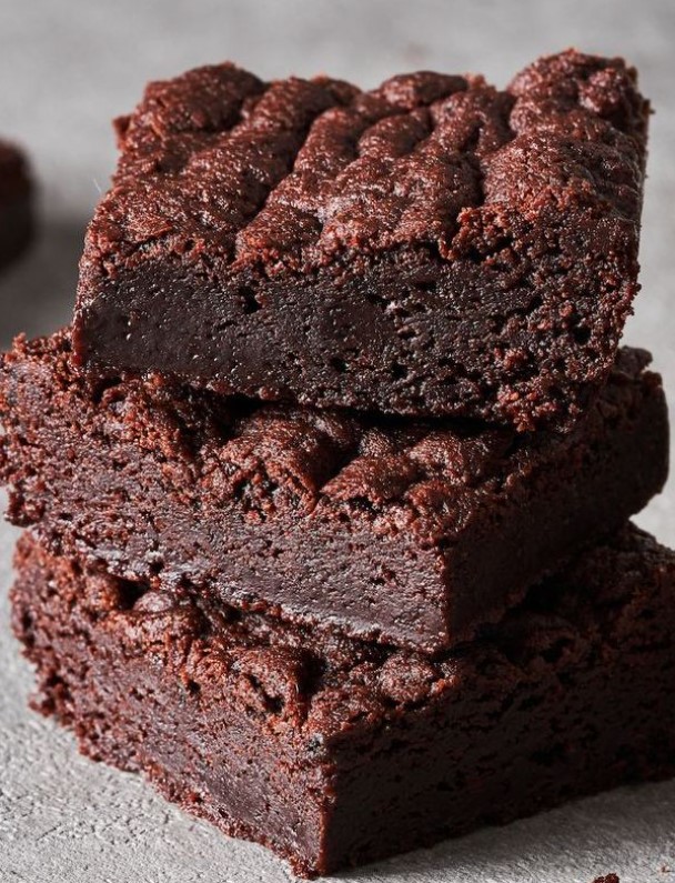 Vegan Valentine Brownies