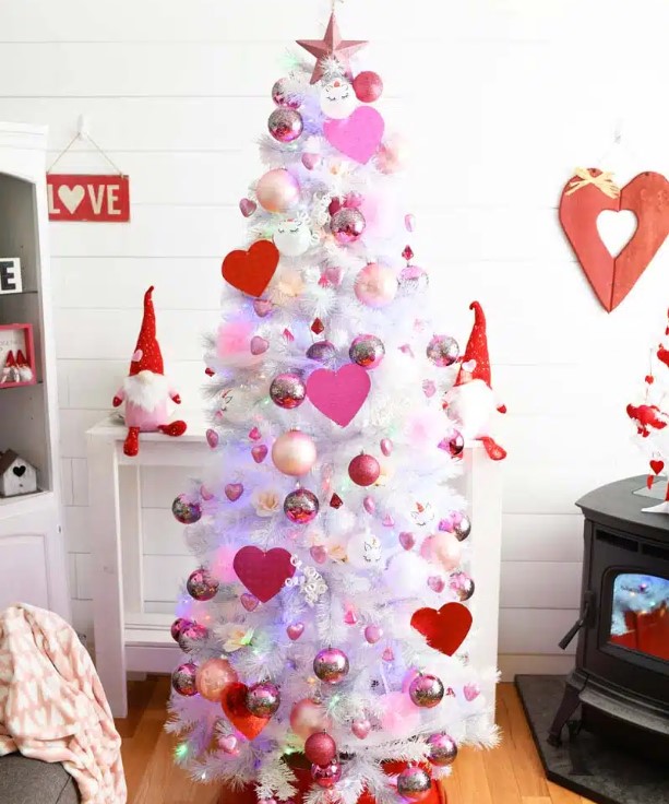 Valentine’s Day Christmas Tree