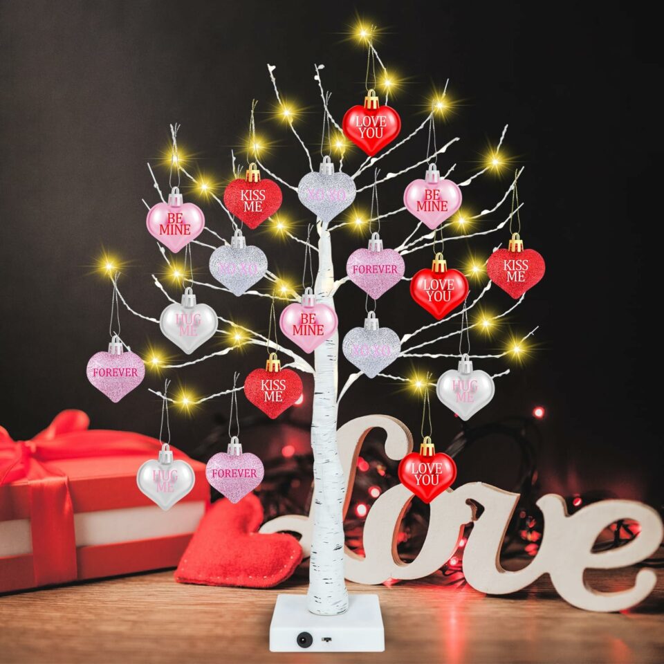 Lighted Valentine's Day Tree