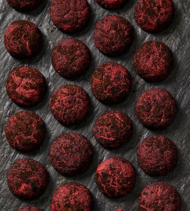 Red Crinkle Cookies