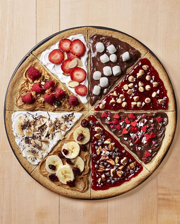 Cookie Valentine Pizza