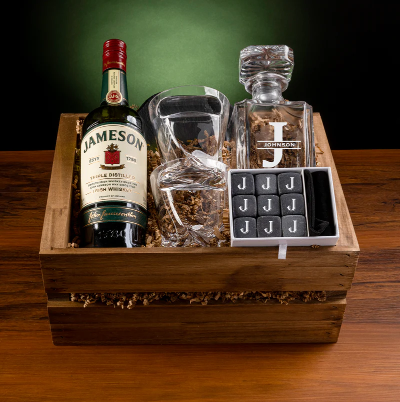 Engraved Whiskey Gift Set