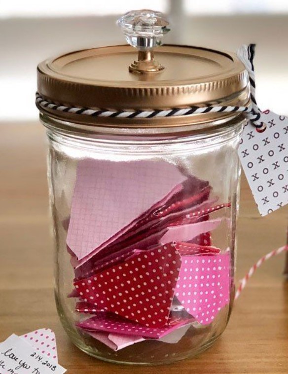 DIY Mason Jar of Notes