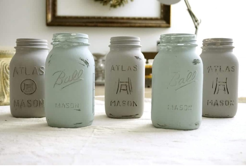 DIY Chalk Paint Mason Jar