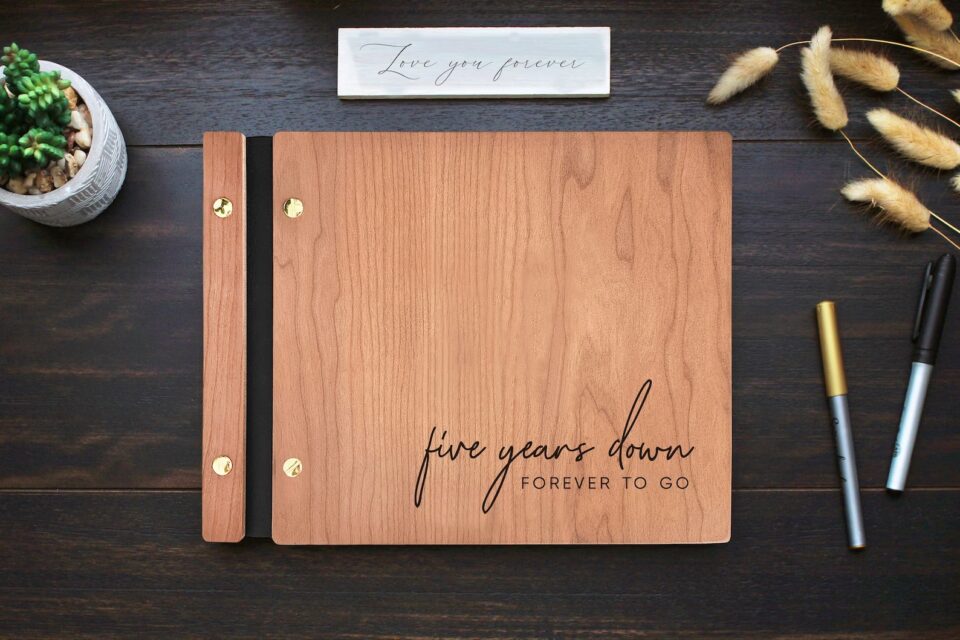 5-year-anniversary-gifts-scrapbook
