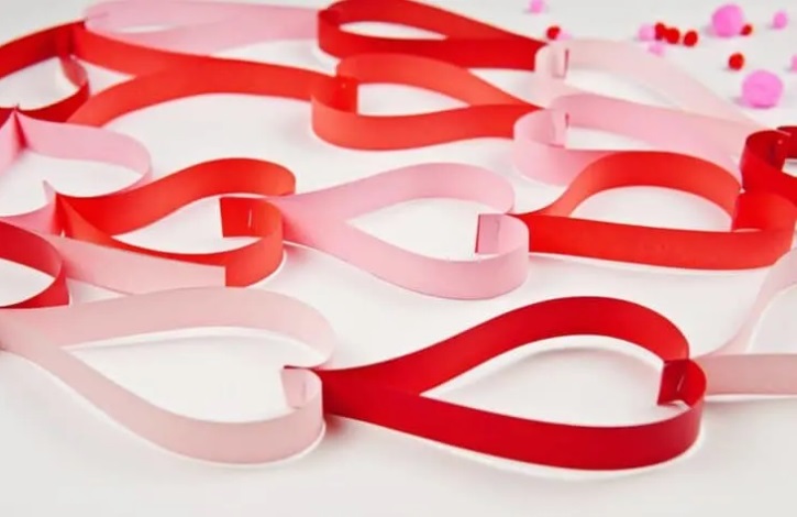 Paper Heart Chain