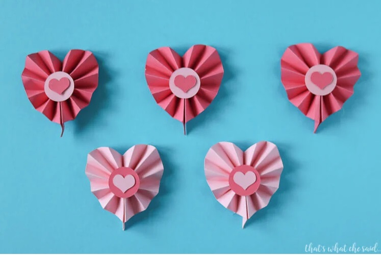 Paper Rosette Hearts