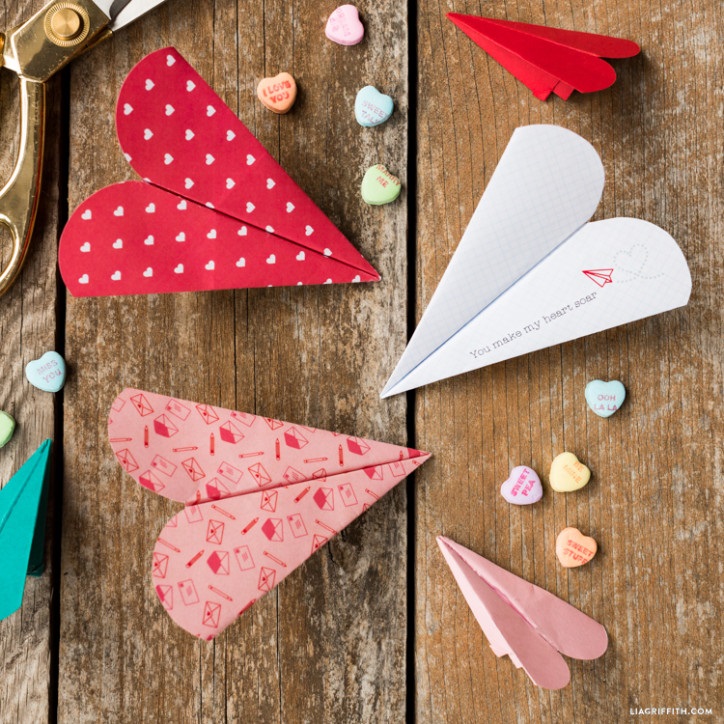 Heart Paper Airplane
