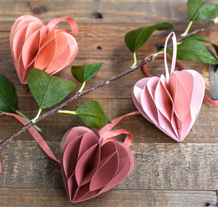 honeycomb paper hearts valentines day decor ideas