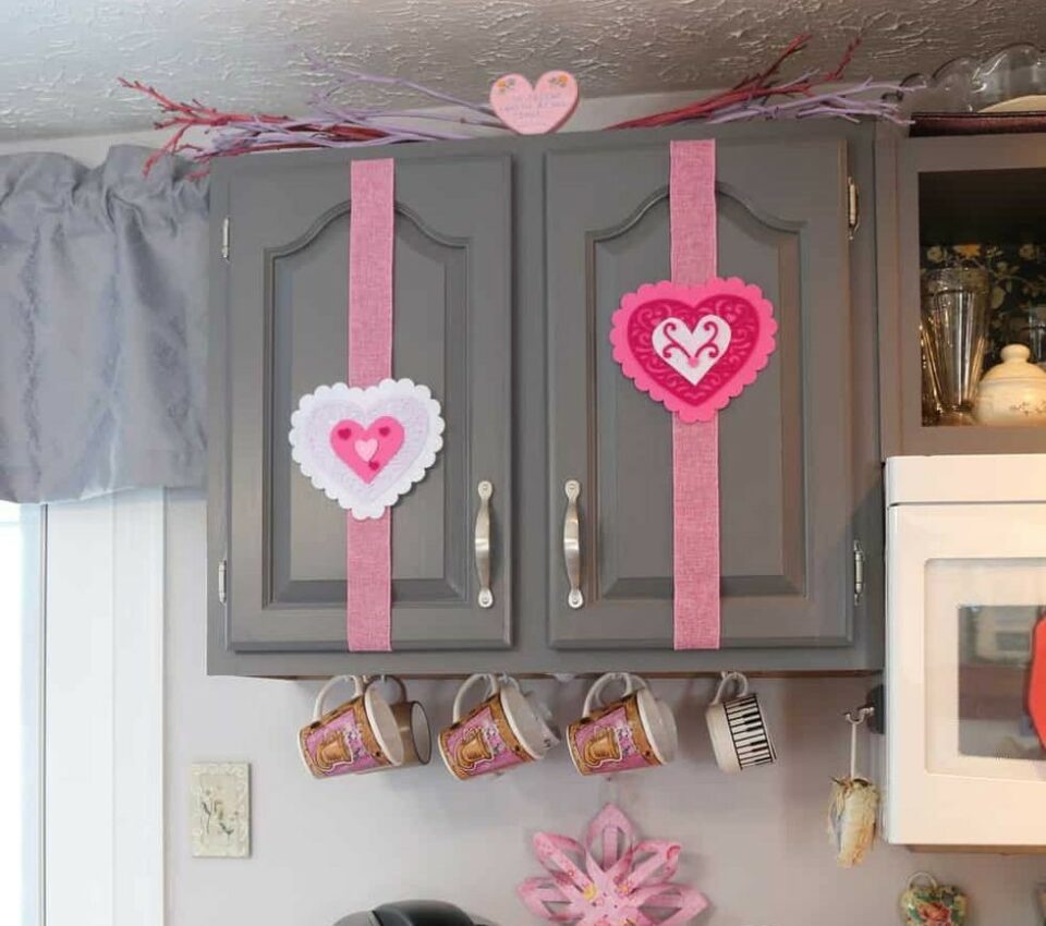 kitchen cupboard wraps valentines day decor ideas