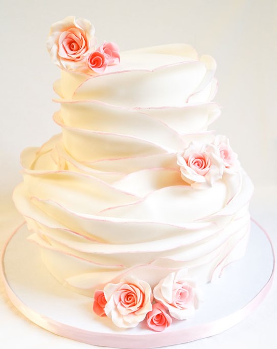 Rose Petal Elegance Cake