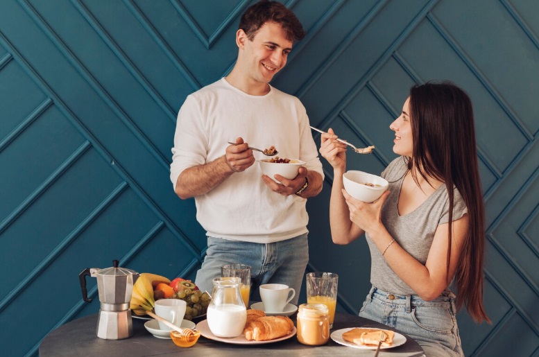 Enjoy A Dessert-Themed Date