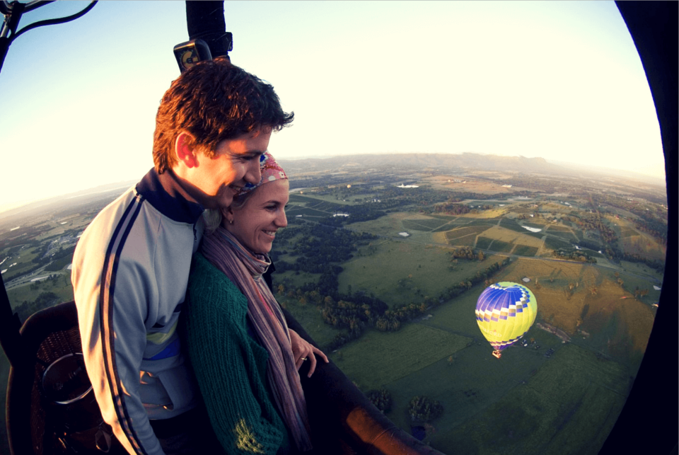 hot-air balloon ride date ideas
