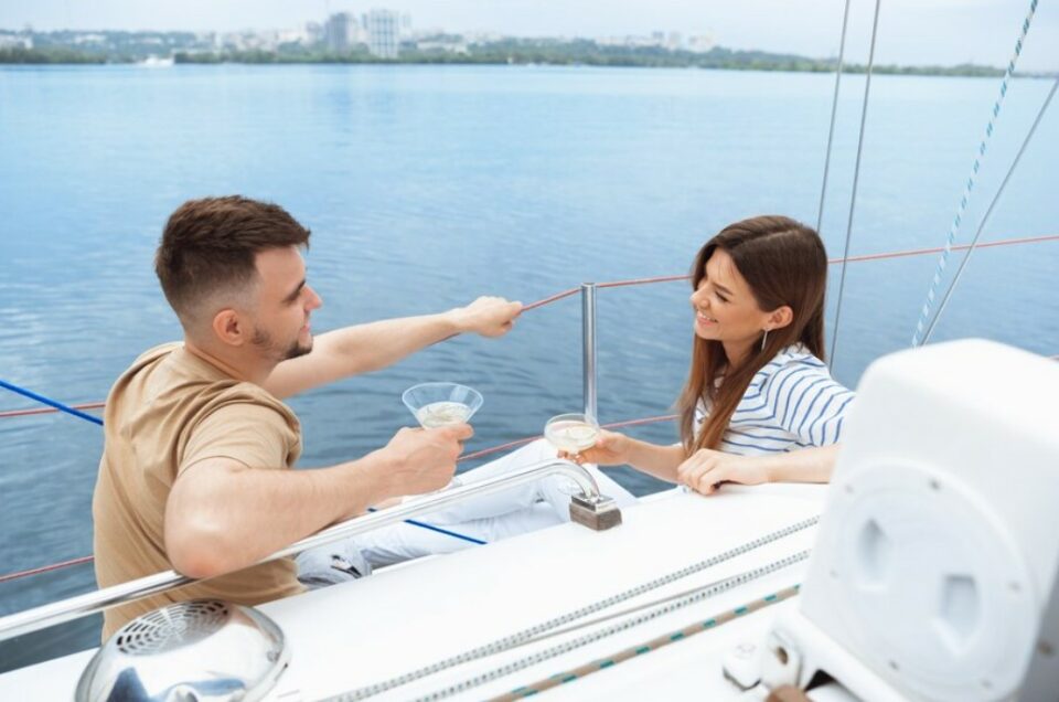 daytime date ideas - day cruise