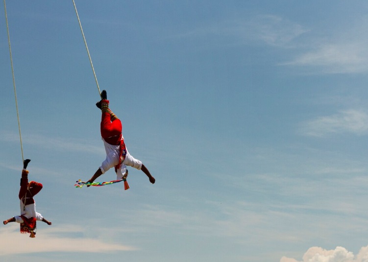 Experience Tandem Bungee Jumping Together