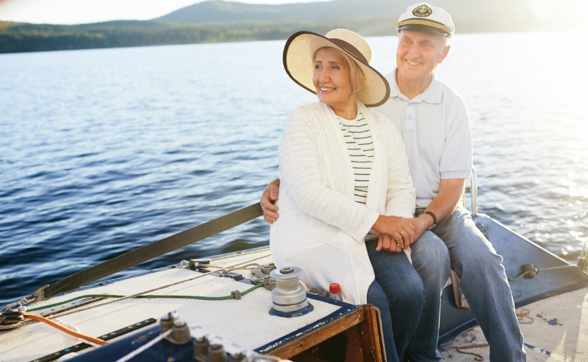 Go for A Boat Picnic