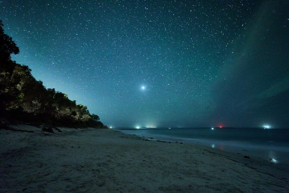 beach stargazing date night