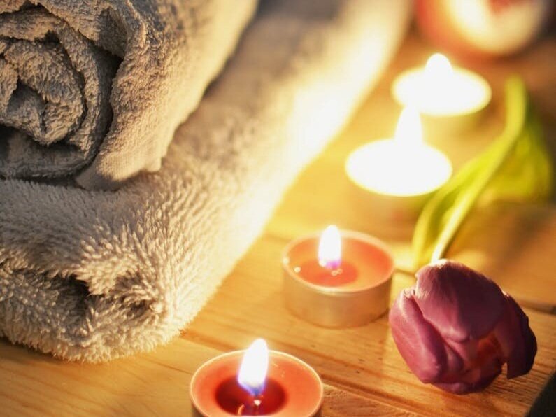 Home spa date night themes