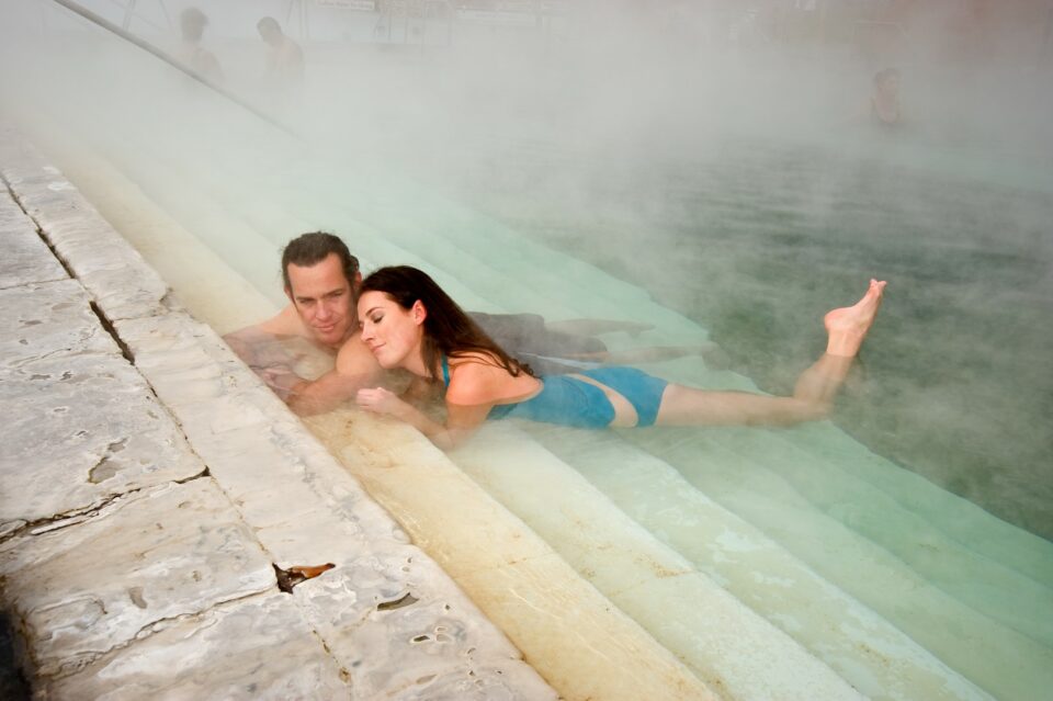 hot springs date ideas for anniversary