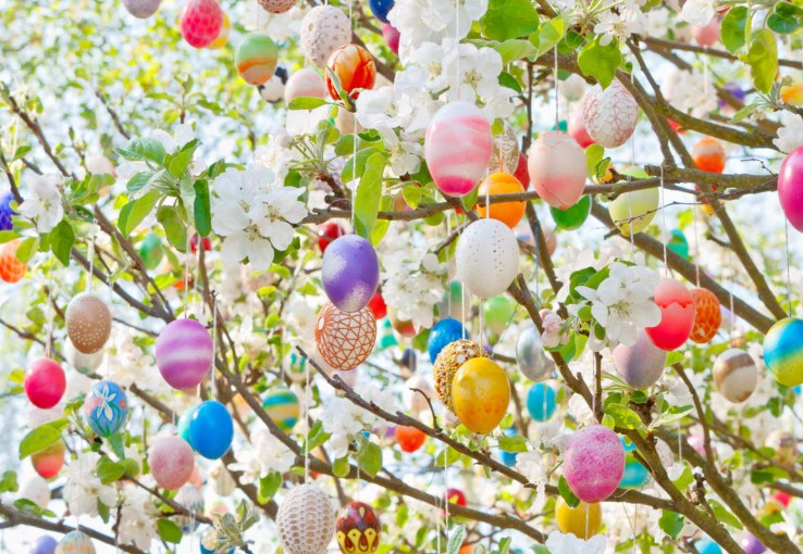 Easter Decorations And Crafts