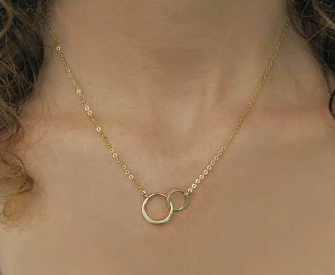 Interlocked Circle Necklace