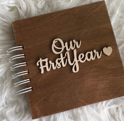 How To Make A One-year Anniversary Scrapbook?