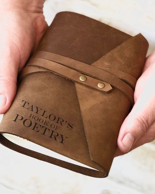 25 Amazingly Useful Gifts for Poets