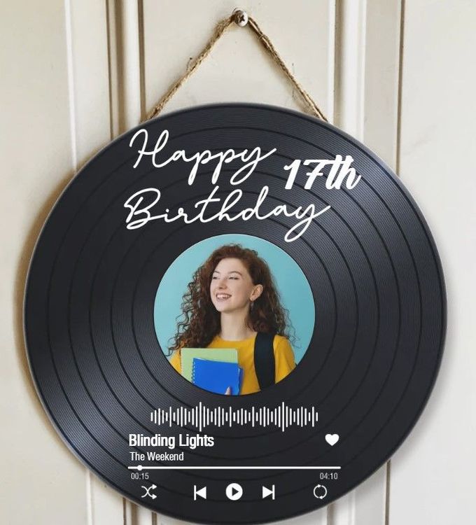 38 Best 17th Birthday Gifts Ideas Which Are Both Unique And Useful –  Loveable