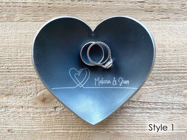 Steel Heart Ring Holder