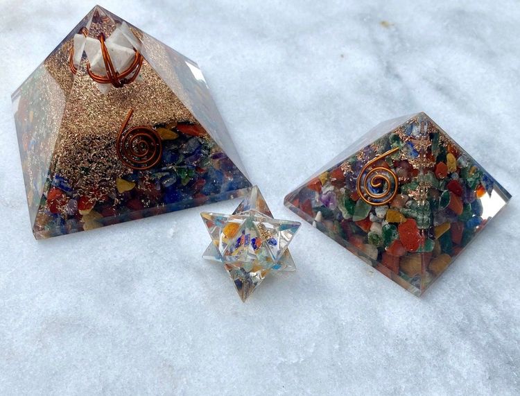 Crystal Chakra Healing Gift Set