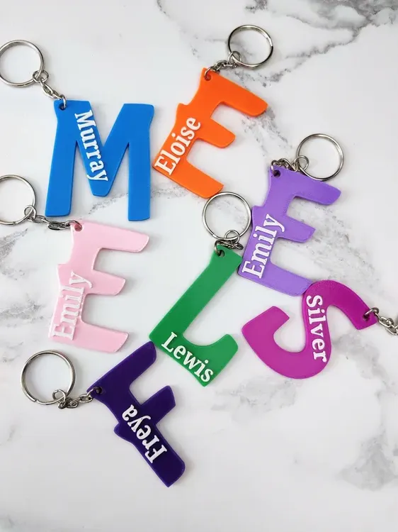 Bulk personalised initial keyrings