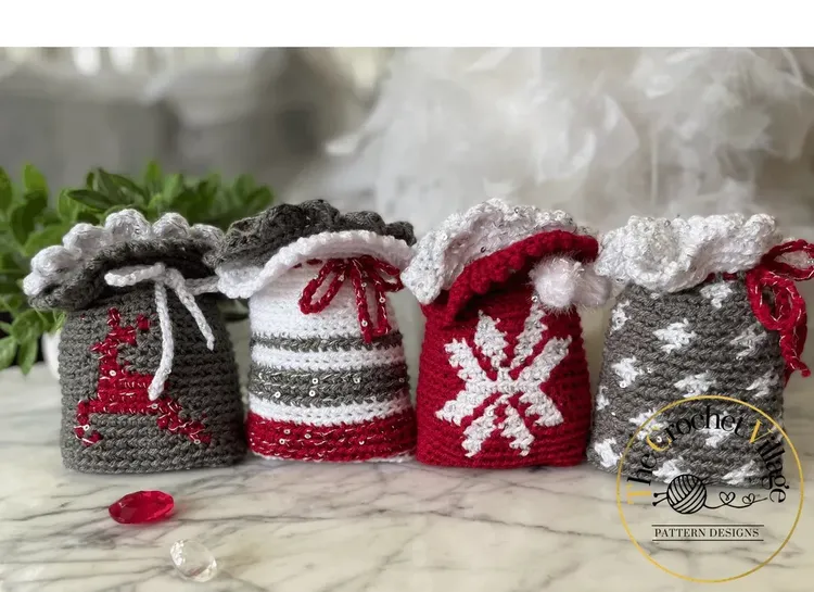 32 Crochet Gift Bags