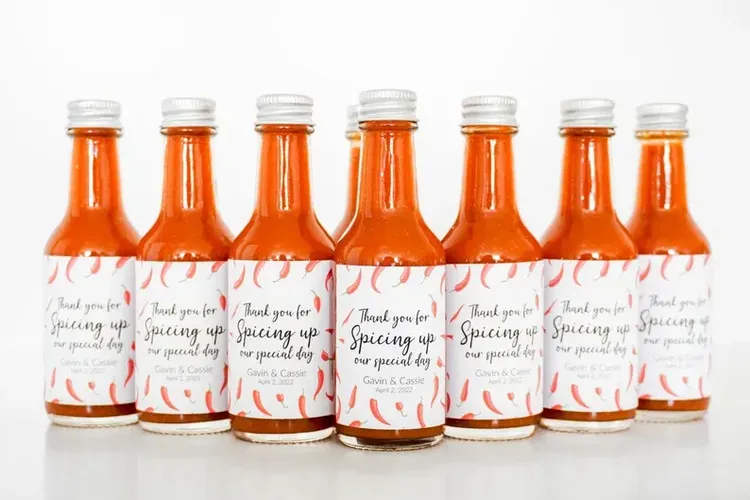 Best hot sauce gifts: From a Sriracha keyring to a Cholula T-shirt, the  best spicy presents to gift in 2019, London Evening Standard