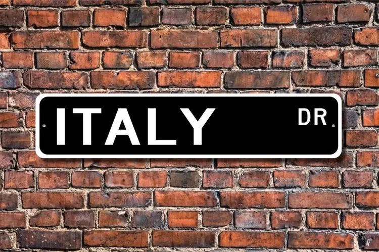 Italy Sign