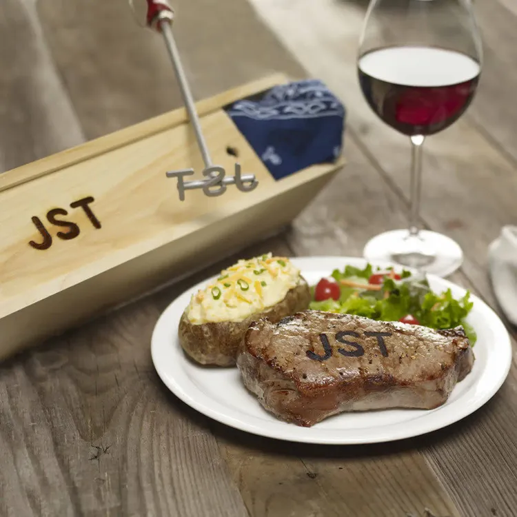 20 Gifts for the Steak Lover in Your Life - Kirby's