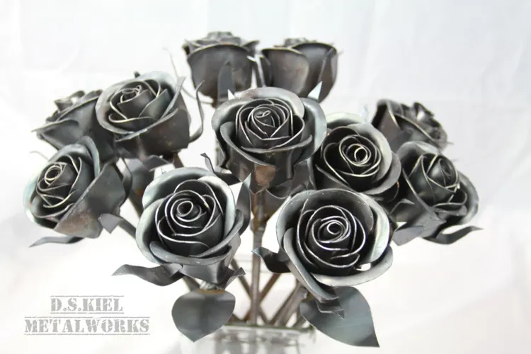Metal Rose Bouquet