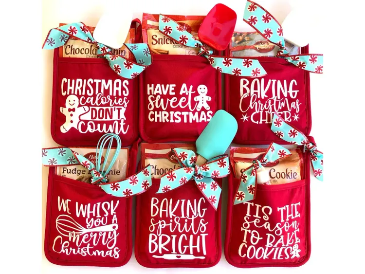 The BEST 15 Christmas Neighbor Gift Ideas on Love the Day