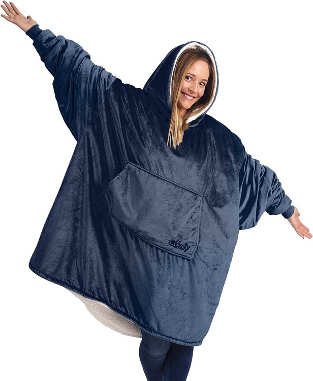 https://storage.googleapis.com/loveable.appspot.com/medium_Oversized_Microfiber_Wearable_Blanket_03af0e6b2f/medium_Oversized_Microfiber_Wearable_Blanket_03af0e6b2f.jpg