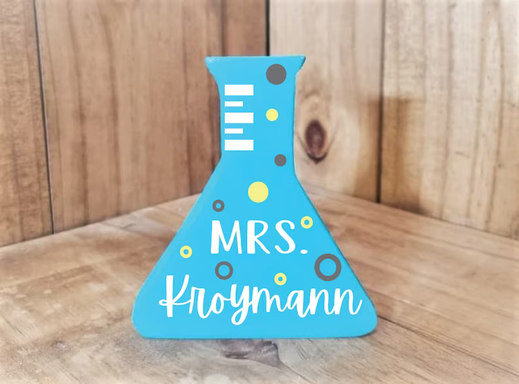 Personalized Beaker Name Plate