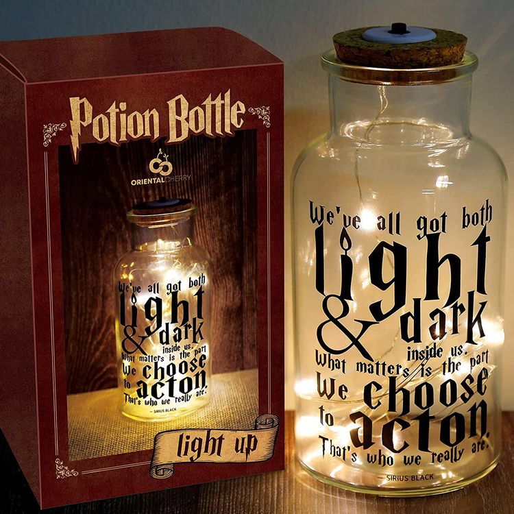 https://storage.googleapis.com/loveable.appspot.com/medium_Potion_Bottle_Lights_e2f74b052d/medium_Potion_Bottle_Lights_e2f74b052d.jpg