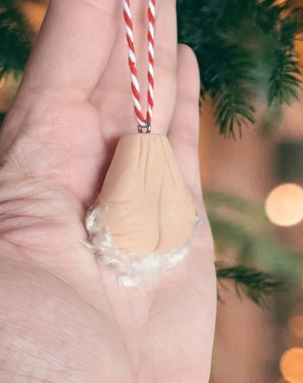 Santa’s Sack Balls