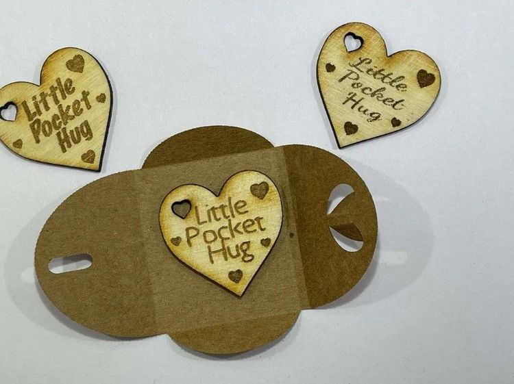 Pocket Hug Love Heart, Virtual Hug, Letter Box Gift, Family Gift