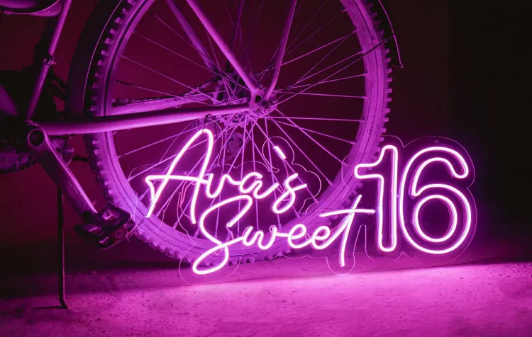 Sweet 16 Neon Sign