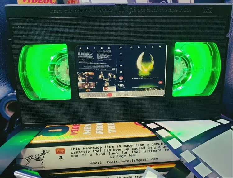 Retro Alien Night Light