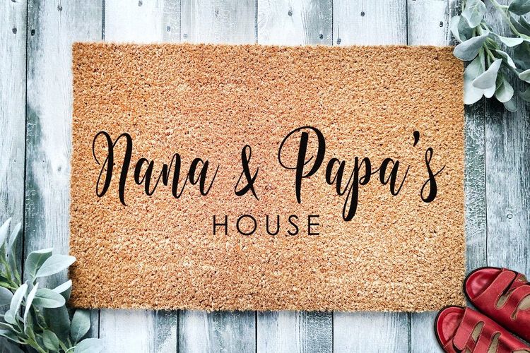 39 Best Nana Gifts for Grandma Who Has Everything – Loveable