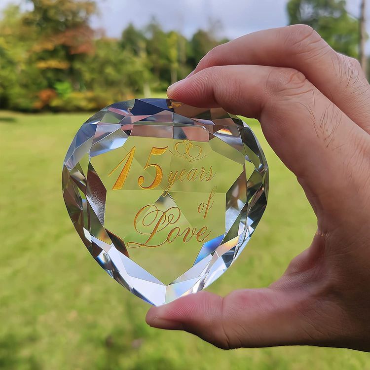 Glass Crystal for Wedding Crystal Diamond with Engraving Personalised  Wedding Anniversary Gift Decorative Stone 15th Anniversary Gift Decorative  Diamond Gifts for Couples : Amazon.com.be: Arts & Crafts