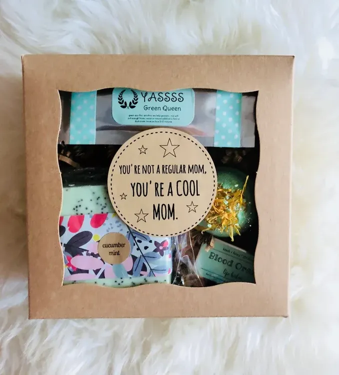 25 Best Gift Baskets for New Moms — New Mom Curated Gift Box