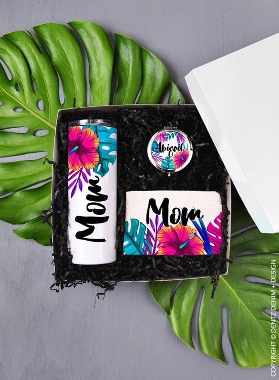 20 Gifts under $20 for moms and kids - Savvy Sassy Moms