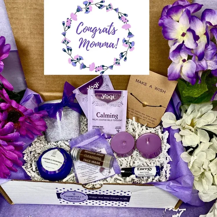 25 Best Gift Baskets for New Moms — New Mom Curated Gift Box