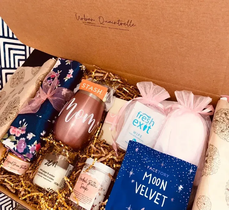 Thoughtful Postpartum Gift Basket Ideas: Pampering New Moms with Love –  Lucy Darling